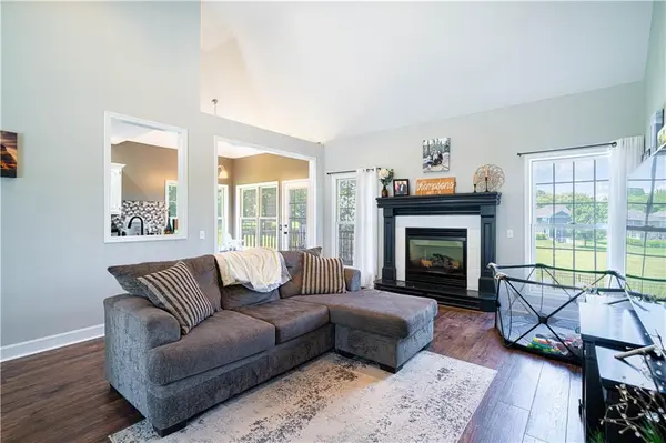3505 London CT, St Joseph, MO 64506