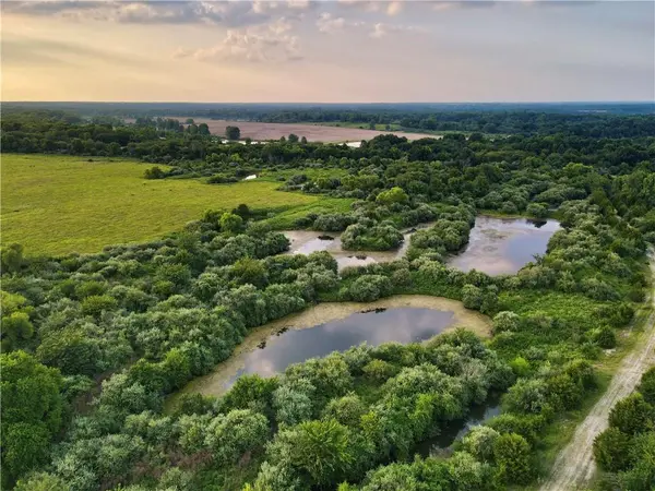 NE 451 RD, Calhoun, MO 65323