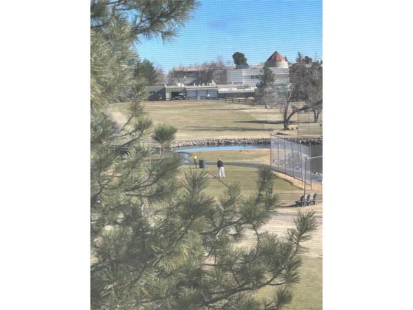 690 S Alton #6C, Denver, CO 80247