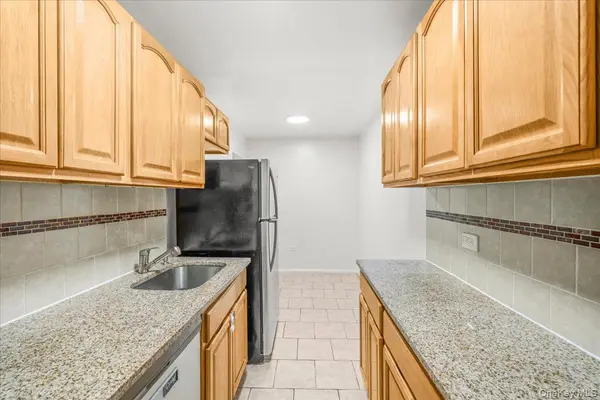 3260 Netherland AVE #2H, Bronx, NY 10463