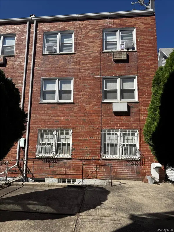 48-35 92nd ST, Elmhurst, NY 11373