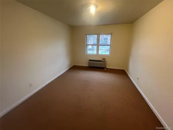 408 Carpenter AVE #24, Newburgh, NY 12550