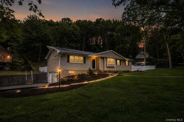 1 Gables BLVD, East Setauket, NY 11733