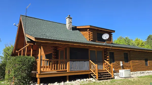 7272 Far North Rd, Orr, MN 55771