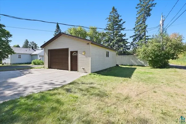11 S 51st Ave E, Duluth, MN 55804