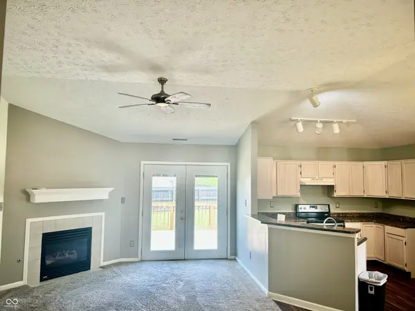 1004 Wild Ivy TRL, Franklin, IN 46131