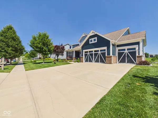 6842 Bladstone RD, Noblesville, IN 46062