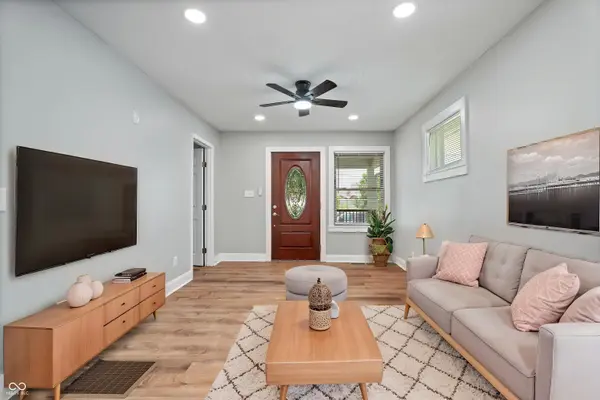 255 Iowa ST, Indianapolis, IN 46225