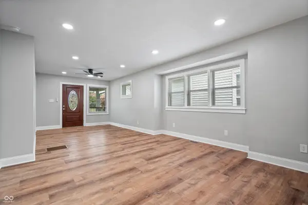 255 Iowa ST, Indianapolis, IN 46225