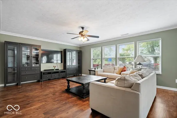 6867 Flick DR, Indianapolis, IN 46237