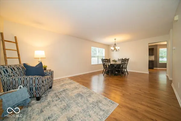 237 Winslow DR, Westfield, IN 46074