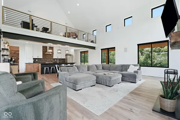12352 Hoosier RD, Fishers, IN 46037