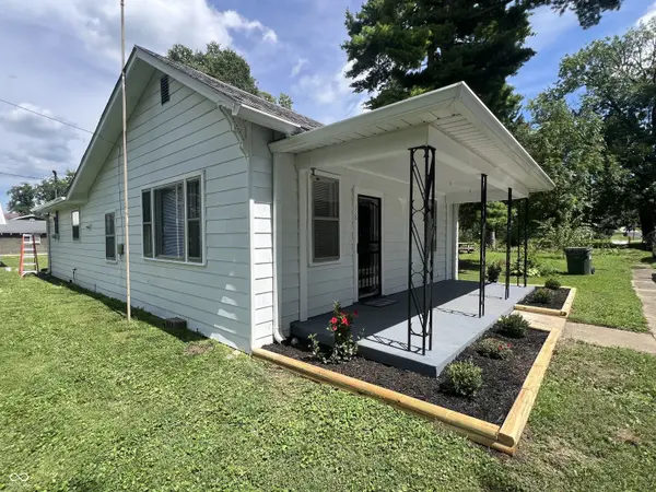 118 E Fletcher ST, Morristown, IN 46161