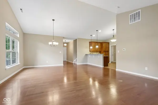 5393 Lipizzan LN, Plainfield, IN 46168