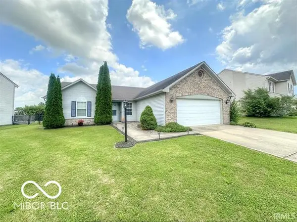 717 Springwater RD, Kokomo, IN 46902