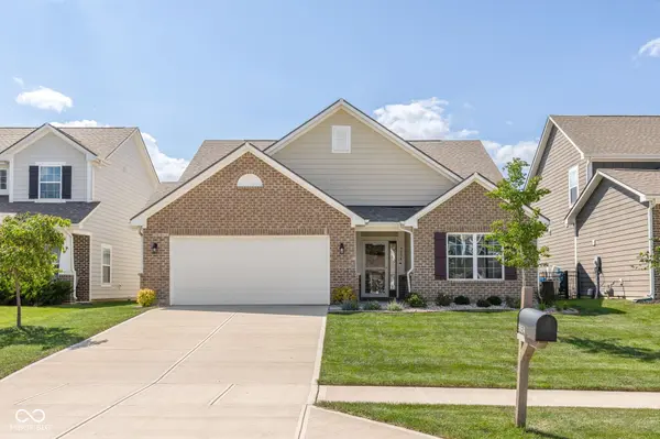 5854 Cherrywood LN, Mccordsville, IN 46055
