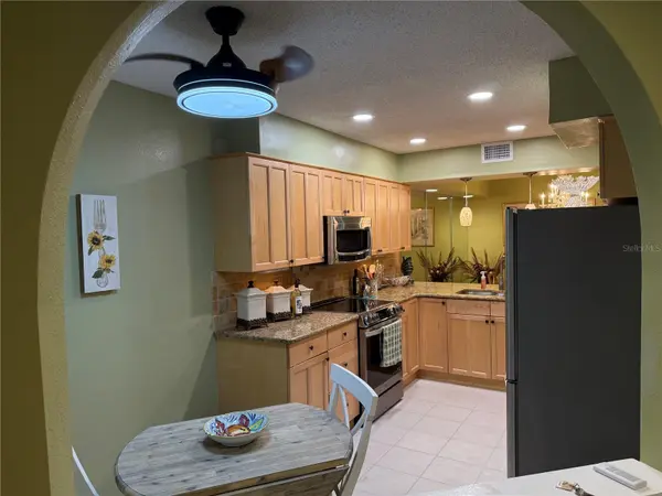 5770 ASHTON LAKE DR #8, Sarasota, FL 34231