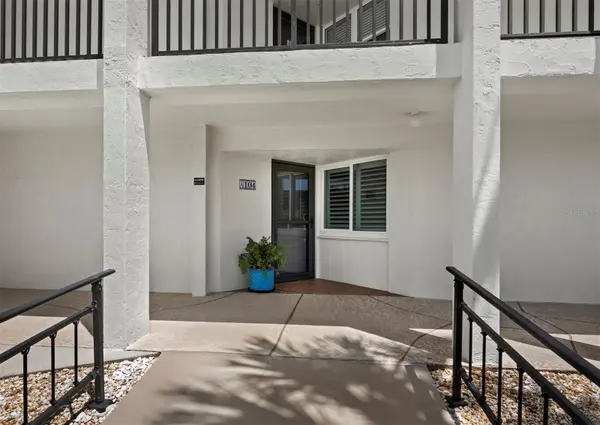 448 GULF OF MEXICO DR #A104, Longboat Key, FL 34228