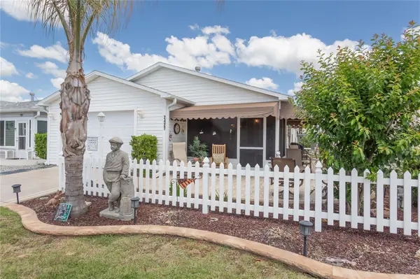 2427 SOUTHERN OAK ST, The Villages, FL 32162