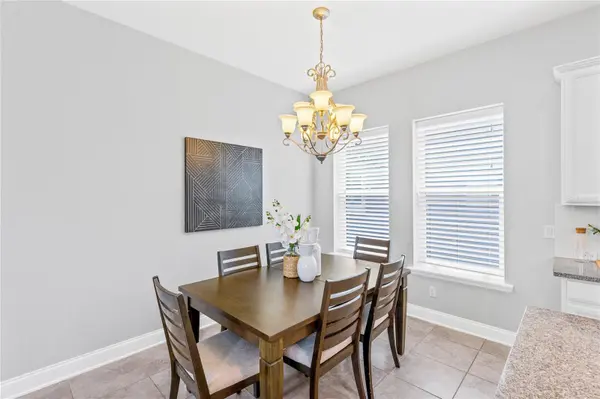 7749 LAUREATE BLVD, Orlando, FL 32827