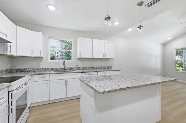 2014 NE 3RD PL, Gainesville, FL 32641