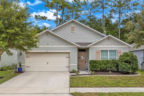 319 CHARLES DR, Deland, FL 32724