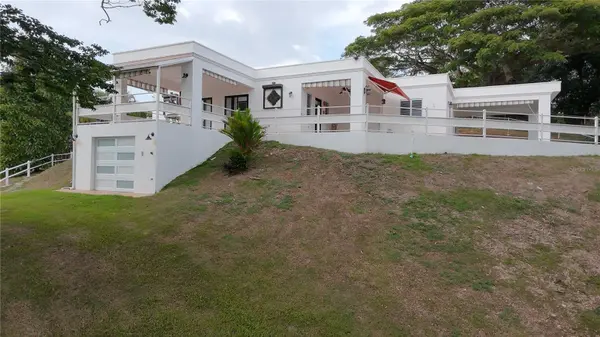 CALLE GOLONDRINA HACIENDAS DE CANOVANAS #D-23, Canovanas, PR 00729