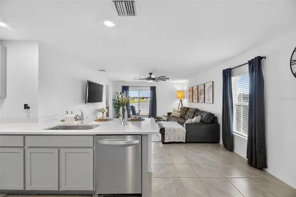 3345 BLUE ESTUARY RD, Wimauma, FL 33598
