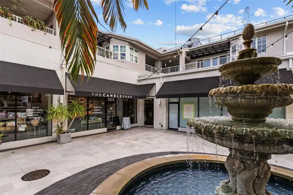 1647 W SNOW CIR #204, Tampa, FL 33606