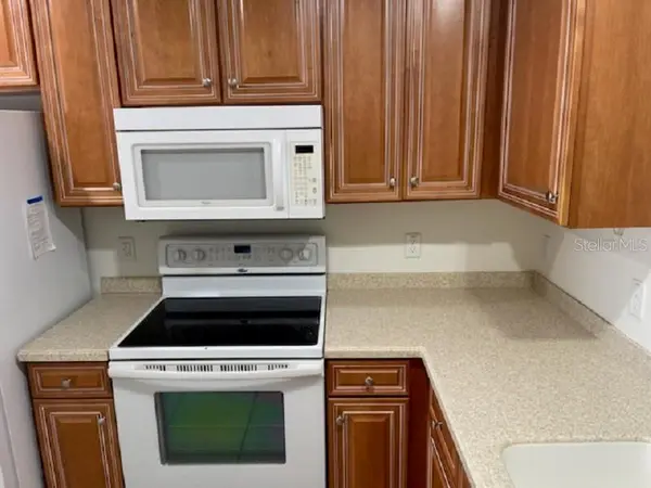 1983 SEARAY SHORE DR, Clearwater, FL 33763