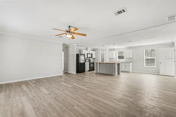 23950 BASS RD, Astor, FL 32102