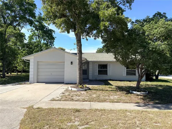 8907 WAYWARD CIR, Hudson, FL 34667