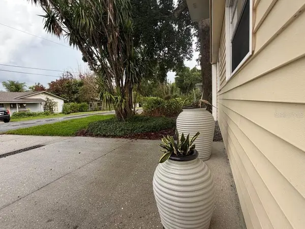 2568 LOTAFUN AVE, Winter Park, FL 32789
