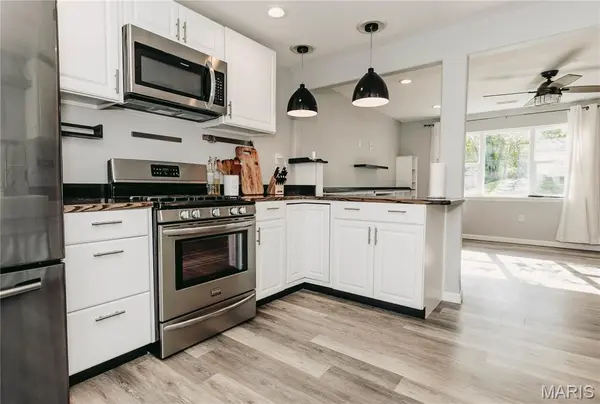 106 N Newport LN, Waynesville, MO 65583