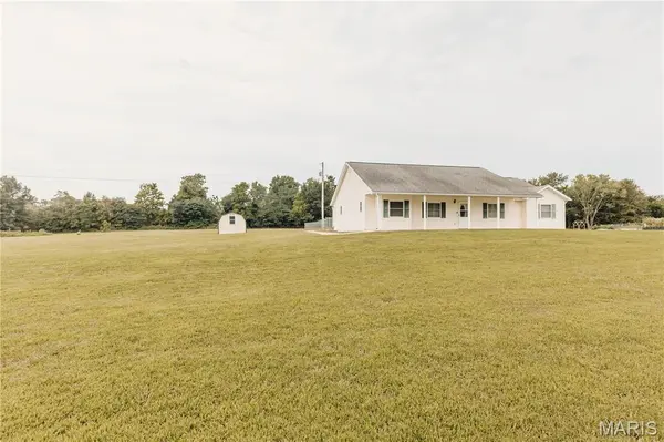 12594 Highway D, Dixon, MO 65459