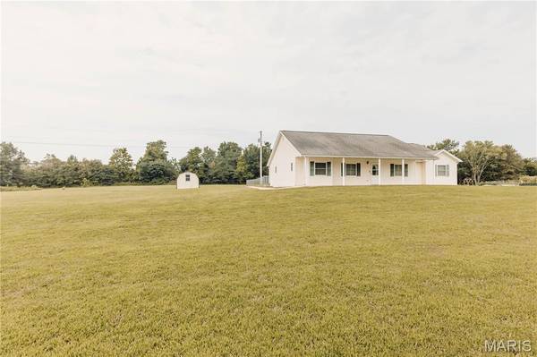 12594 Highway D, Dixon, MO 65459