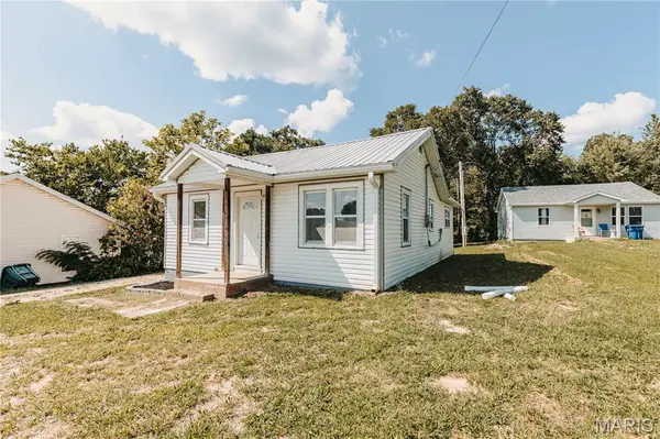 308 W 5th ST, Dixon, MO 65459