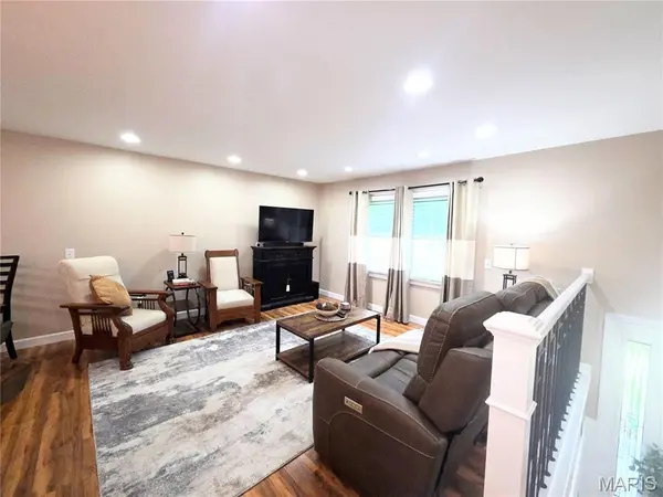 2100 Spielhagen RD, Troy, MO 63379