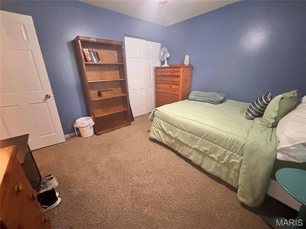 185 Lake Apollo DR, Hannibal, MO 63401