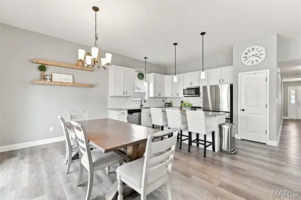 130 Pomodora CIR, Wentzville, MO 63385