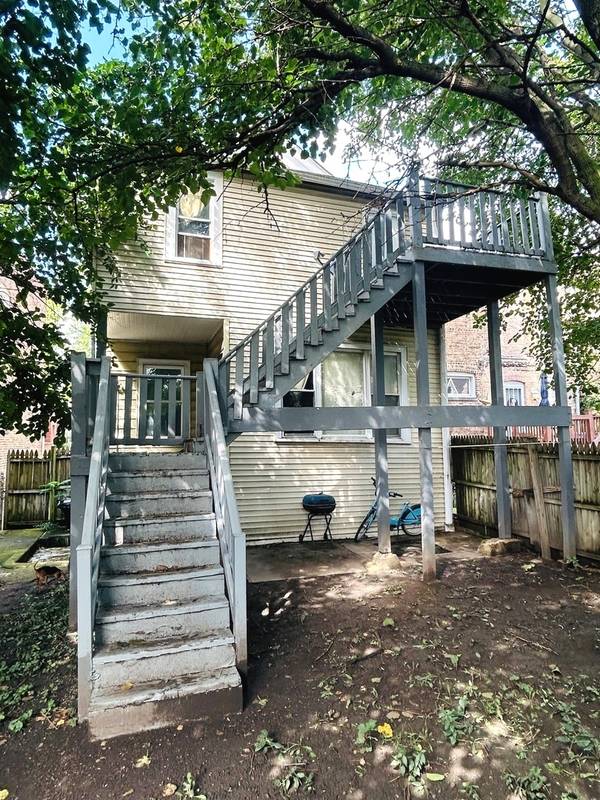 7047 S EBERHART AVE, Chicago, IL 60637