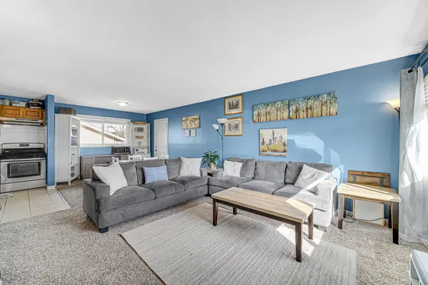 310 Maricopa LN, Hoffman Estates, IL 60169
