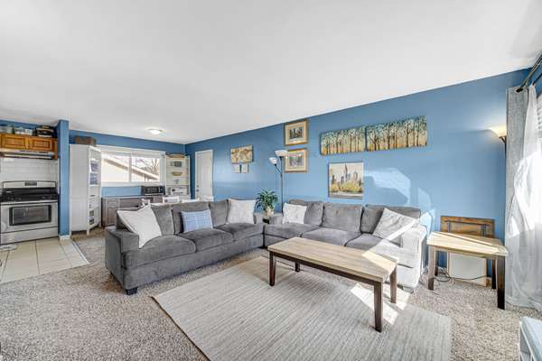 310 Maricopa LN, Hoffman Estates, IL 60169