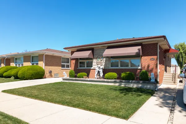 4917 N Nottingham AVE, Chicago, IL 60656