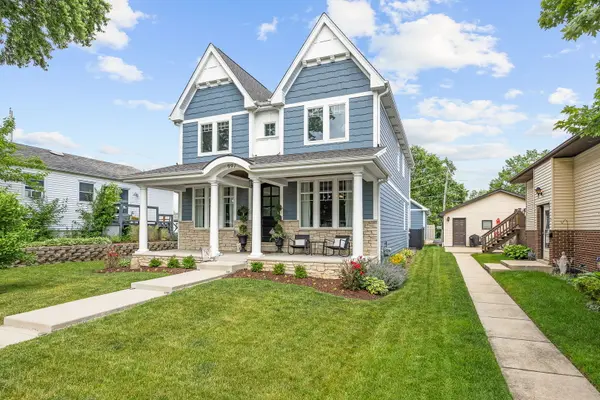 997 Florence ST, Lemont, IL 60439