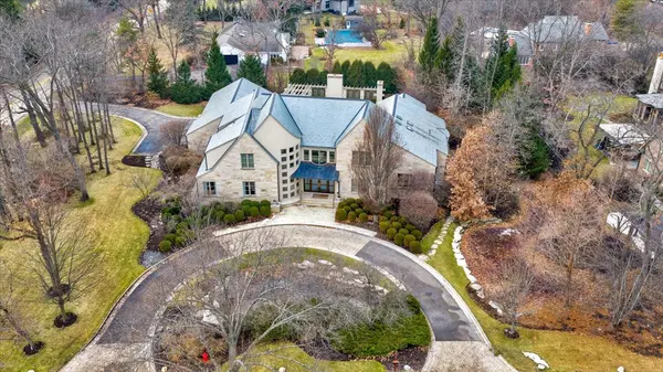 2 Bridlewood RD, Northbrook, IL 60062
