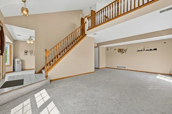 1504 ROOT ST, Crest Hill, IL 60403