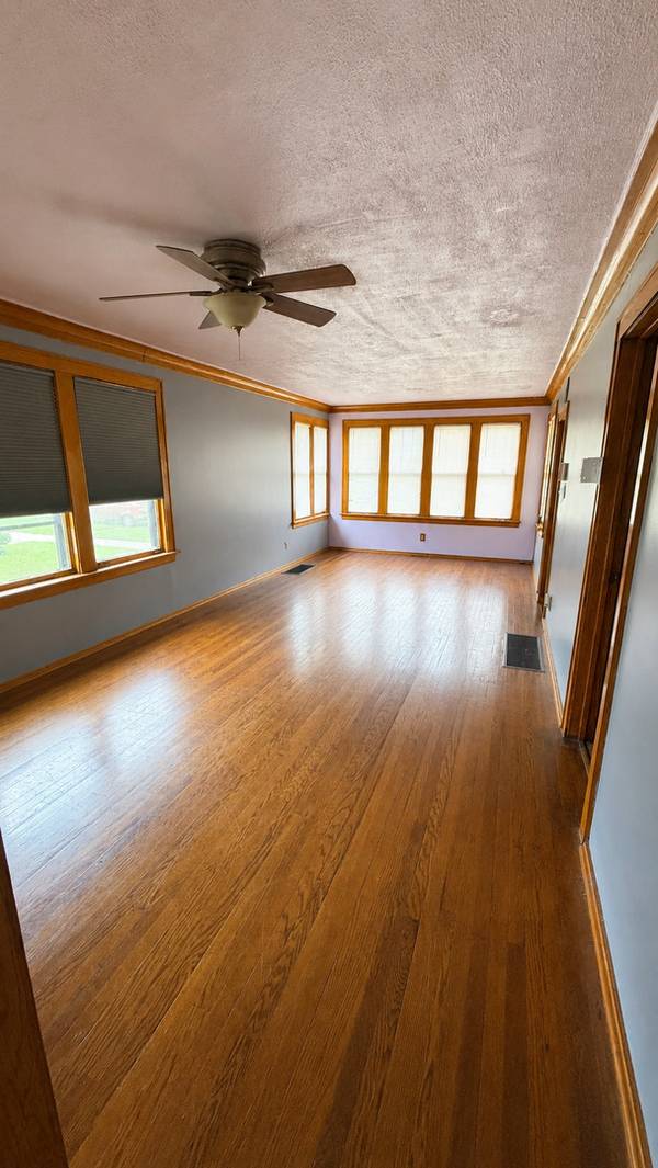 554 W 116th ST, Chicago, IL 60628