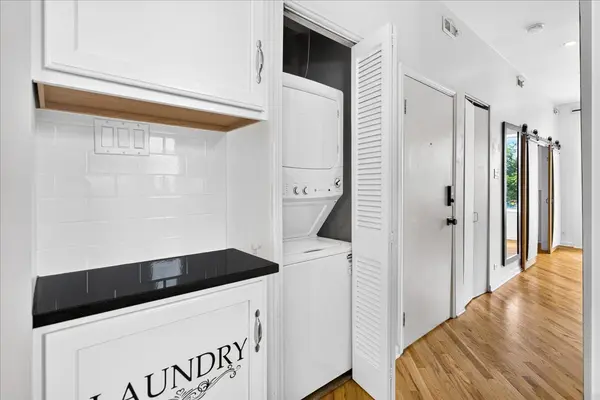2100 N Damen AVE #3F, Chicago, IL 60647