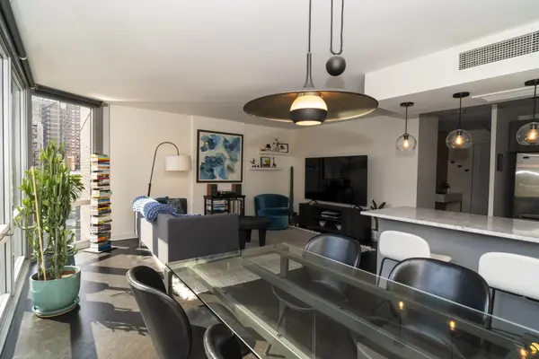 21 W Goethe ST #5G, Chicago, IL 60610